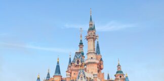 Gdzie wybrać się z dzieckiem na weekend? 10 propozycji Photo Amusement park