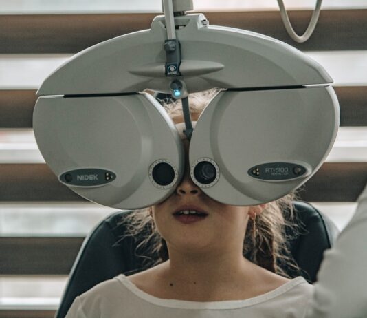 Jak rozpoznać objawy niedoborów u dzieci? Photo Childs health