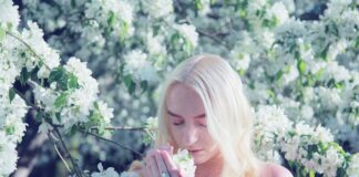 Jakie są pierwsze oznaki anemii u dziecka i jak jej zapobiegać? Photo Pale skin